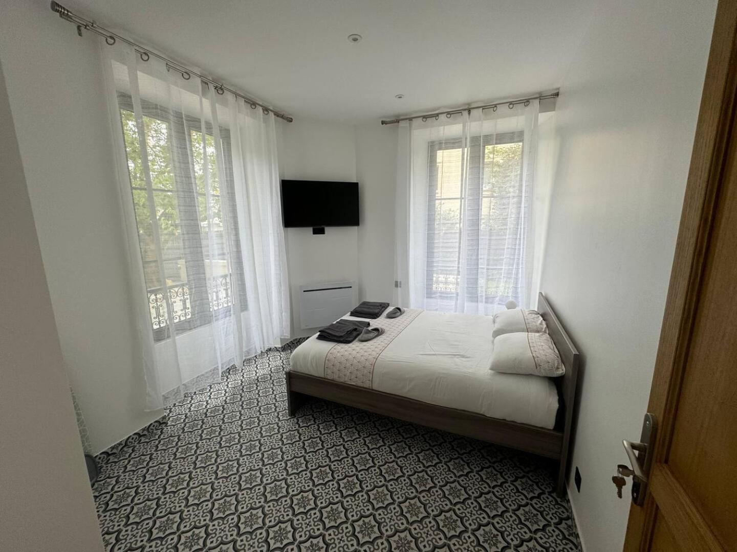 L'Etoile De Seine 77 Appartement 6 Dammarie-les-Lys Exterior photo